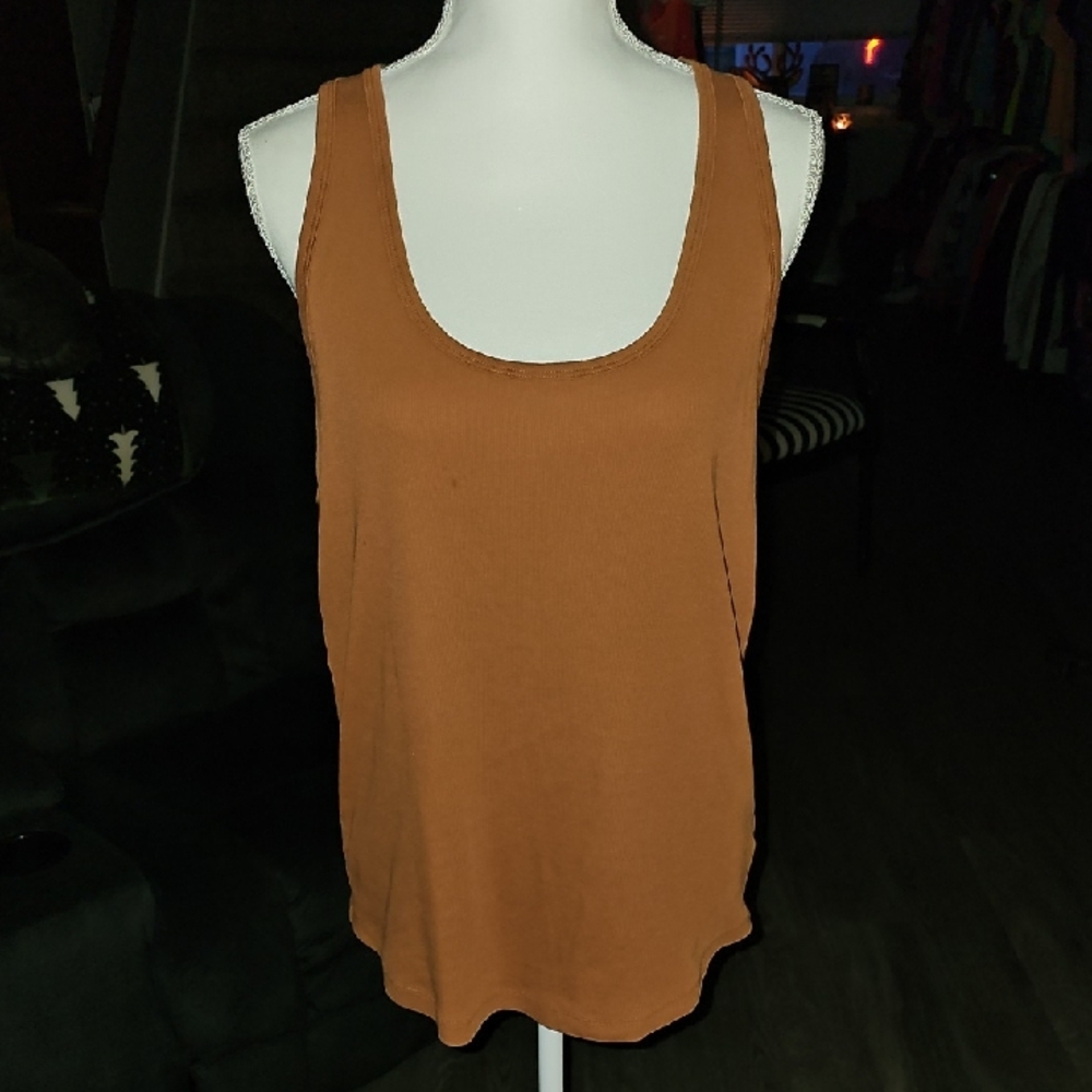 Universal Thread Rust Orange ribbed Tank Top. Size XXL. Plus sz